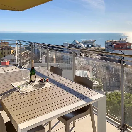 In 31391 Apartment *